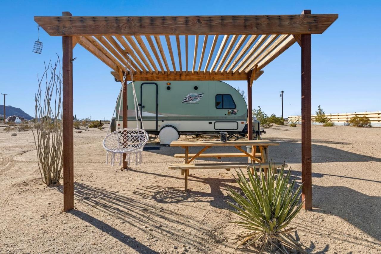 Jt Village Campground - Lil Miss Daisy Joshua Tree Exterior photo